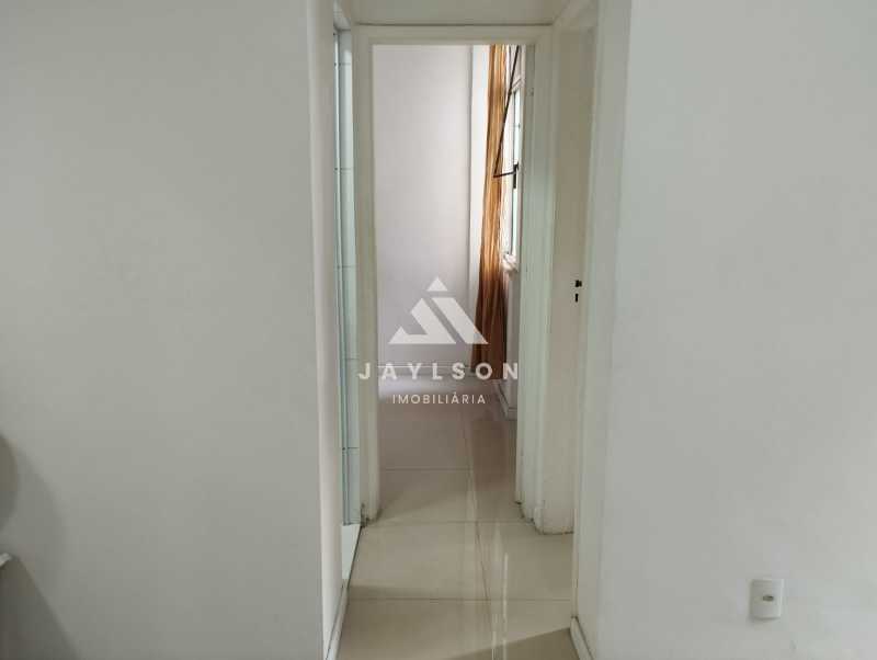 Apartamento à venda com 2 quartos, 38m² - Foto 18