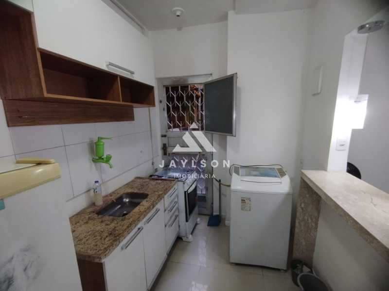 Apartamento à venda com 2 quartos, 38m² - Foto 22