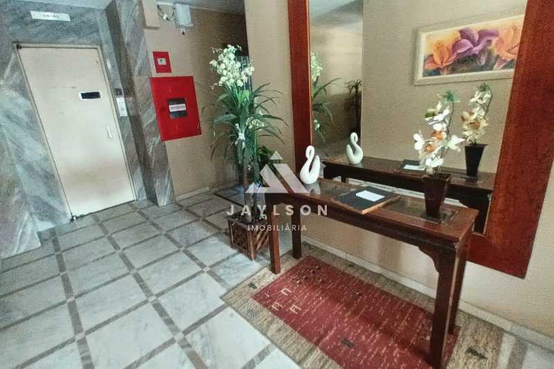 Apartamento à venda com 2 quartos, 48m² - Foto 20