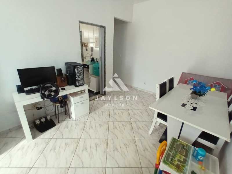 Apartamento à venda com 2 quartos, 48m² - Foto 4