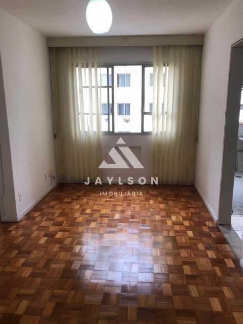 Apartamento à venda com 2 quartos, 41m² - Foto 1