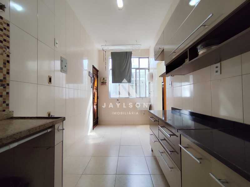 Apartamento à venda com 2 quartos, 60m² - Foto 12