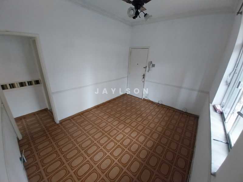 Apartamento à venda com 2 quartos, 56m² - Foto 2