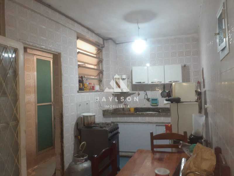 Casa de Vila à venda com 2 quartos, 78m² - Foto 16