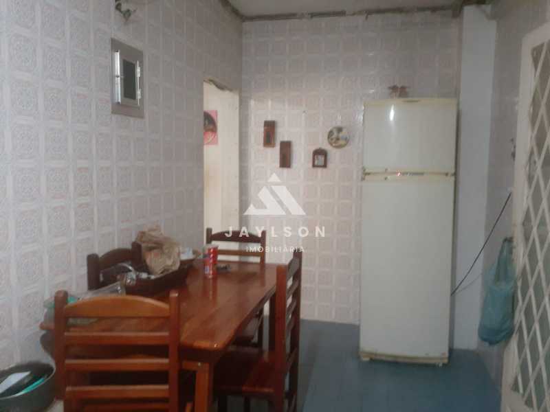 Casa de Vila à venda com 2 quartos, 78m² - Foto 11