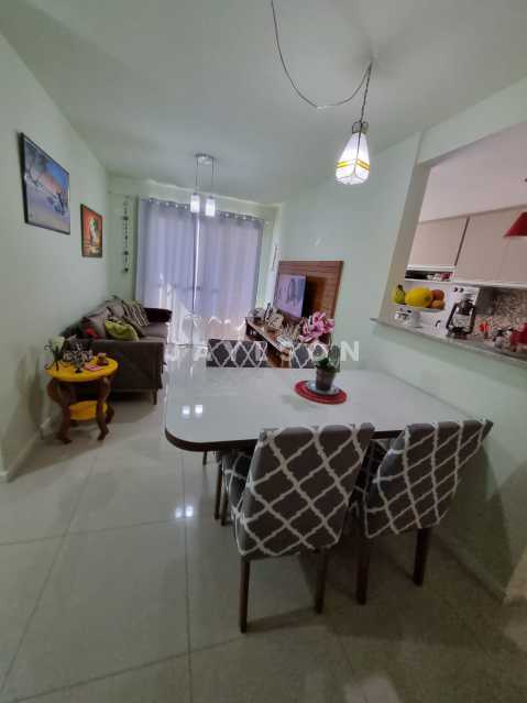 Apartamento à venda com 2 quartos, 62m² - Foto 5