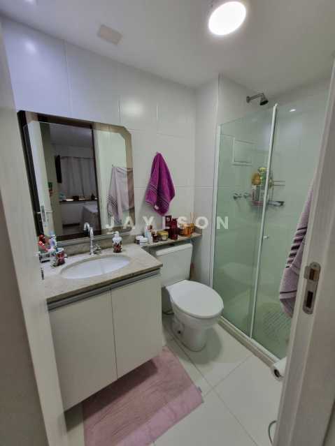 Apartamento à venda com 2 quartos, 62m² - Foto 12