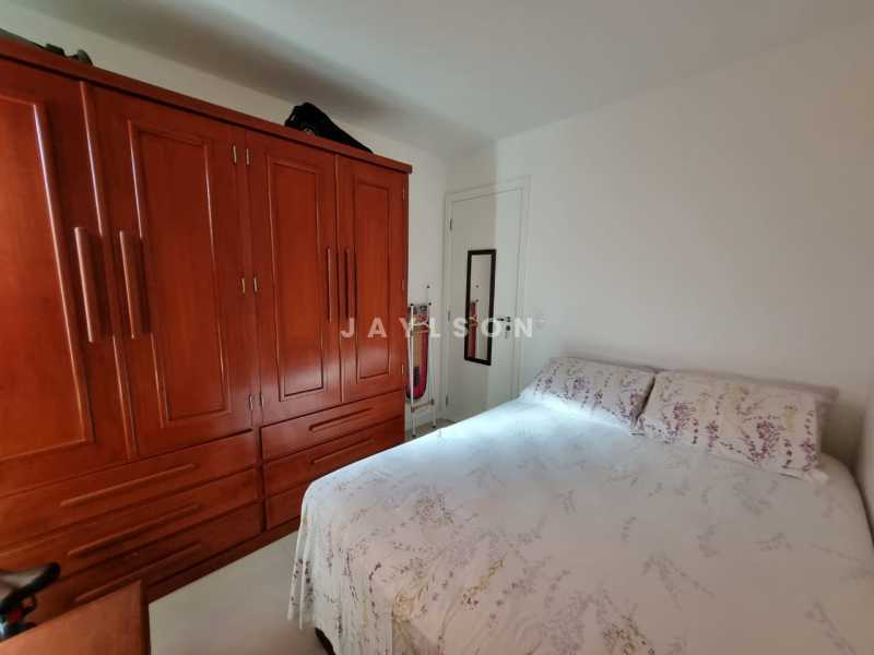 Apartamento à venda com 2 quartos, 62m² - Foto 15