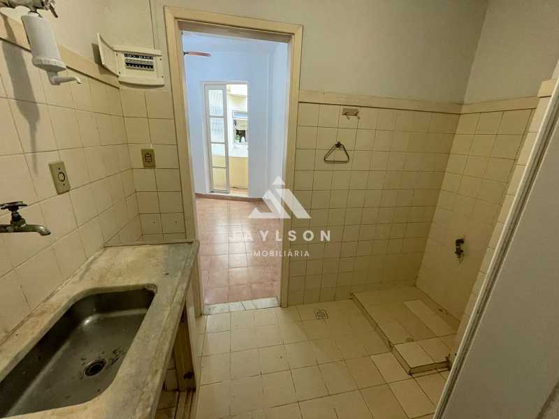 Apartamento à venda com 1 quarto, 35m² - Foto 21