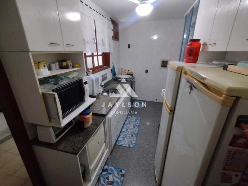 Apartamento à venda com 2 quartos, 65m² - Foto 23