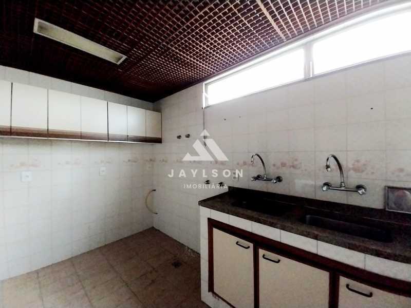 Casa à venda com 4 quartos, 160m² - Foto 6