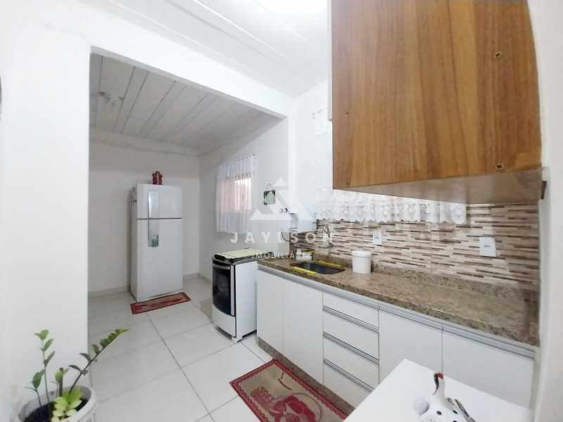 Casa de Condomínio à venda com 2 quartos, 220m² - Foto 18