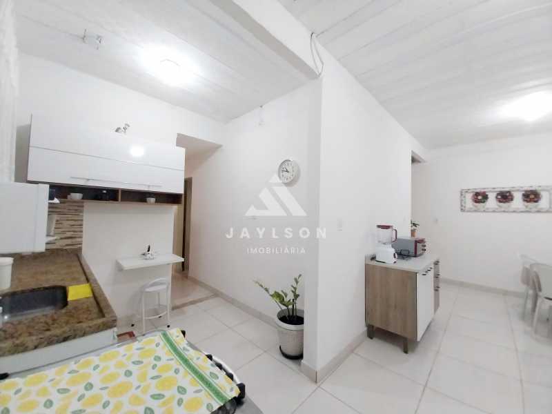 Casa de Condomínio à venda com 2 quartos, 220m² - Foto 19