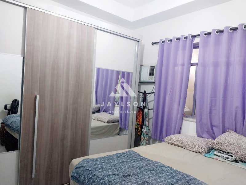 Casa de Condomínio à venda com 2 quartos, 220m² - Foto 15