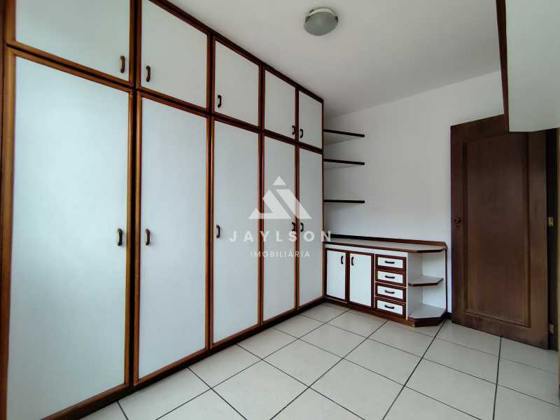 Apartamento à venda com 2 quartos, 72m² - Foto 7