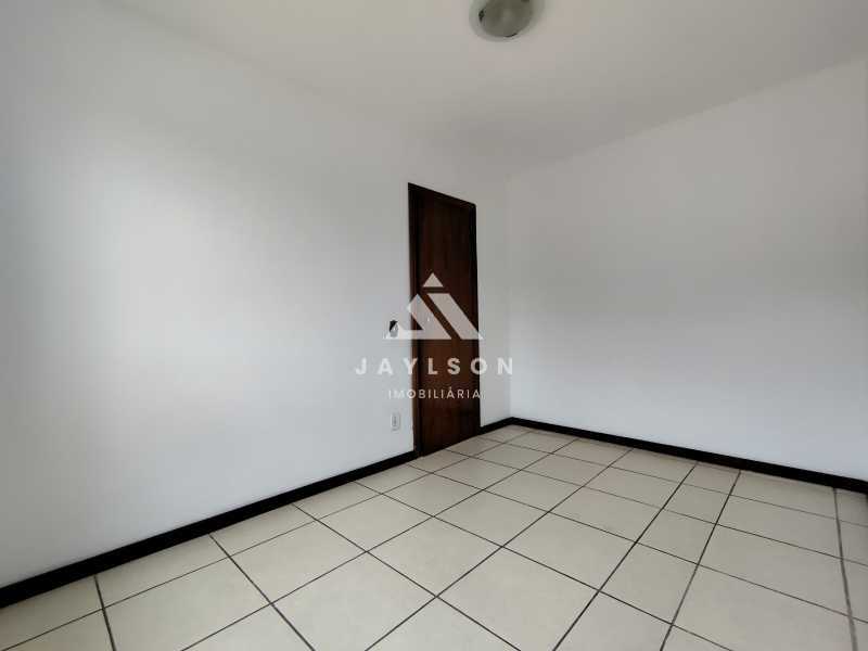 Apartamento à venda com 2 quartos, 72m² - Foto 12