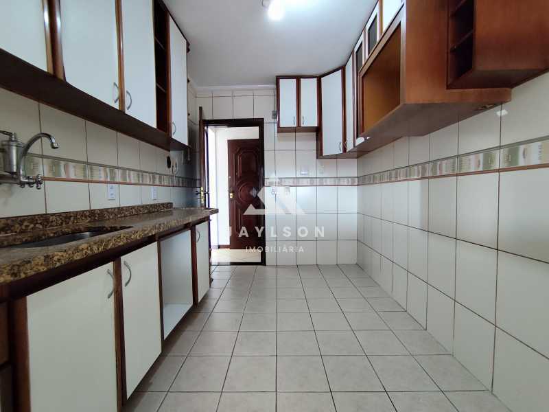 Apartamento à venda com 2 quartos, 72m² - Foto 16