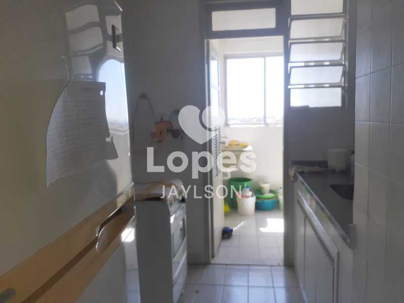 Apartamento à venda com 2 quartos, 65m² - Foto 19