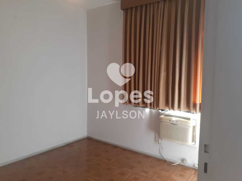 Apartamento à venda com 2 quartos, 65m² - Foto 16