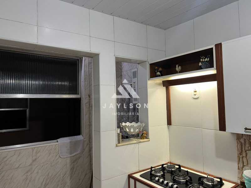 Apartamento à venda com 2 quartos, 56m² - Foto 12