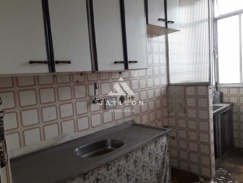 Apartamento à venda com 2 quartos, 49m² - Foto 17