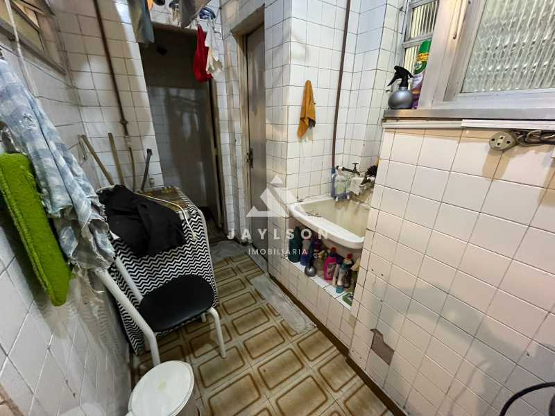 Apartamento à venda com 3 quartos, 93m² - Foto 12