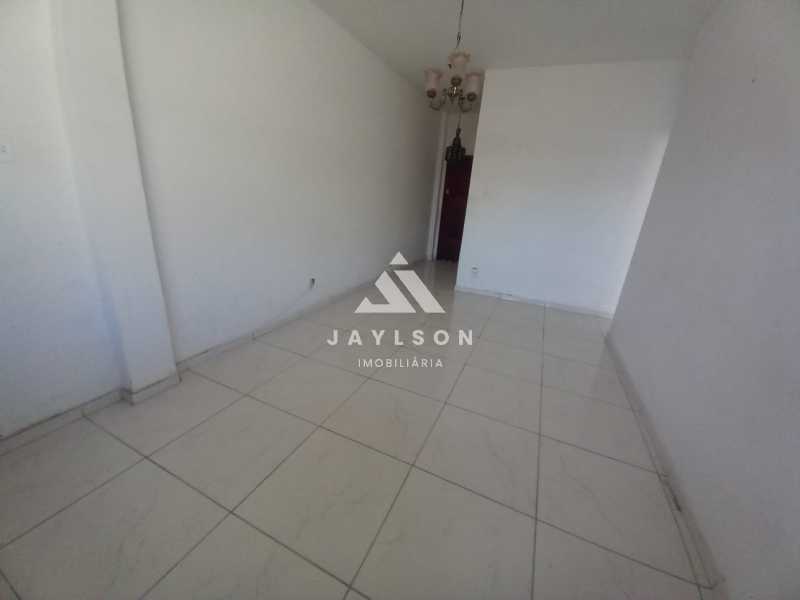 Apartamento à venda com 1 quarto, 49m² - Foto 5