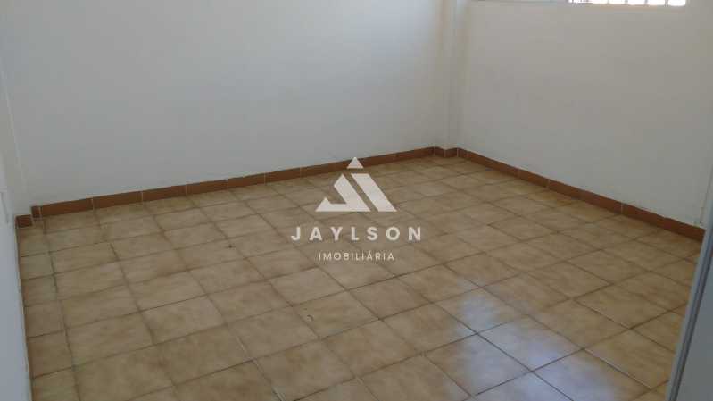 Apartamento à venda com 2 quartos, 68m² - Foto 3