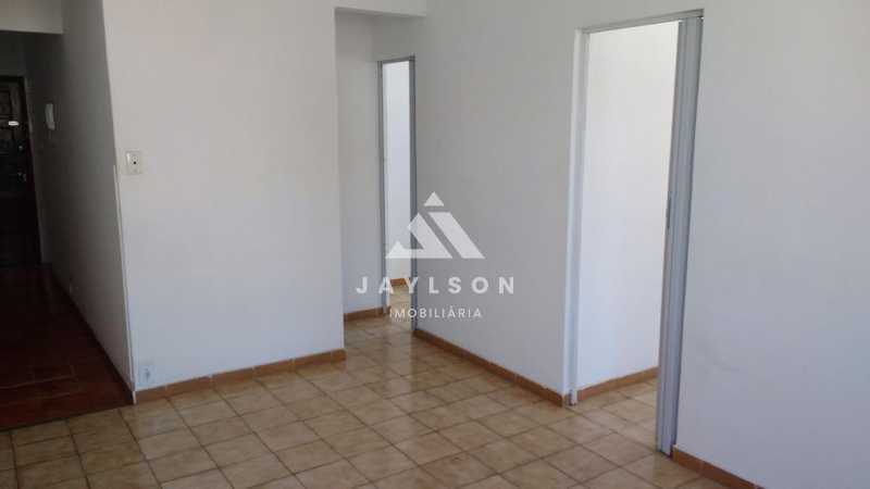 Apartamento à venda com 2 quartos, 68m² - Foto 18