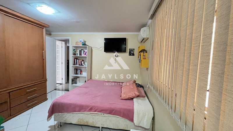 Apartamento à venda com 3 quartos, 200m² - Foto 16