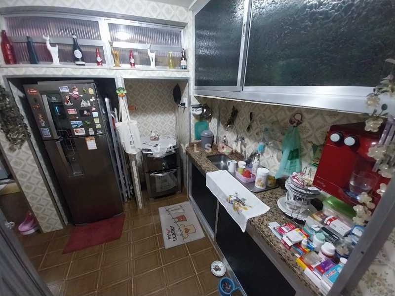 Apartamento à venda com 3 quartos, 70m² - Foto 11