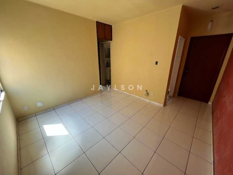 Apartamento à venda com 2 quartos, 45m² - Foto 15