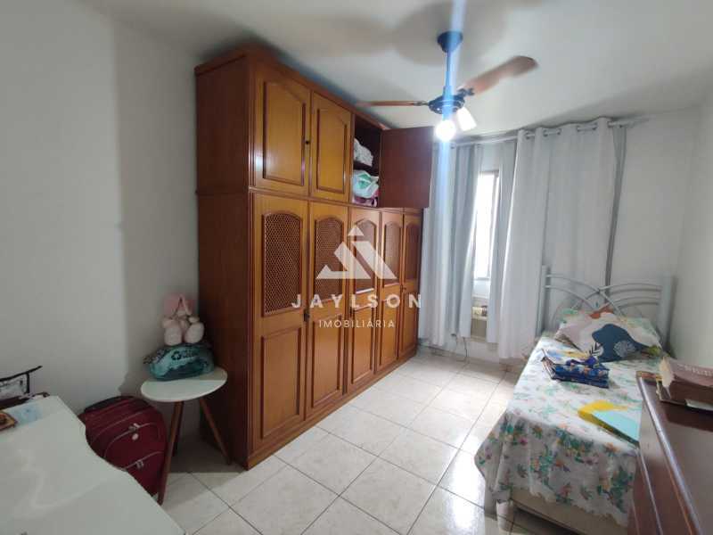 Apartamento à venda com 2 quartos, 77m² - Foto 9