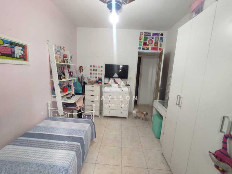 Apartamento à venda com 2 quartos, 77m² - Foto 11