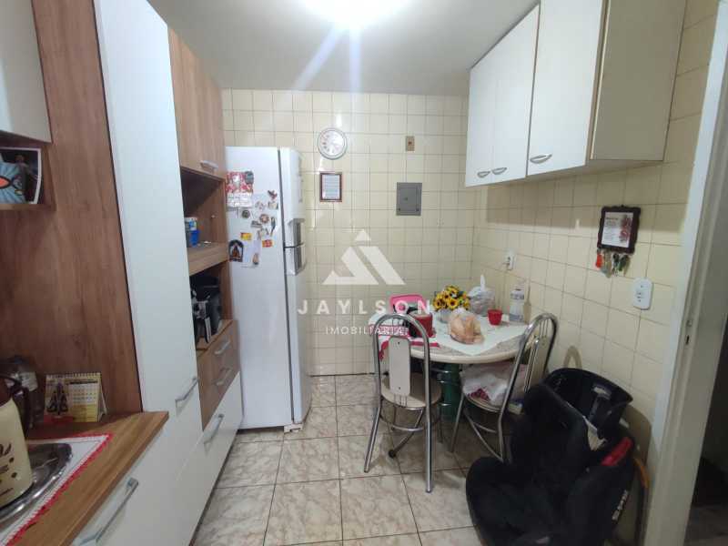 Apartamento à venda com 2 quartos, 77m² - Foto 16