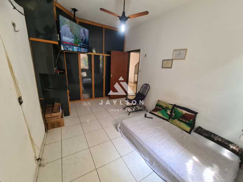 Apartamento à venda com 2 quartos, 80m² - Foto 14