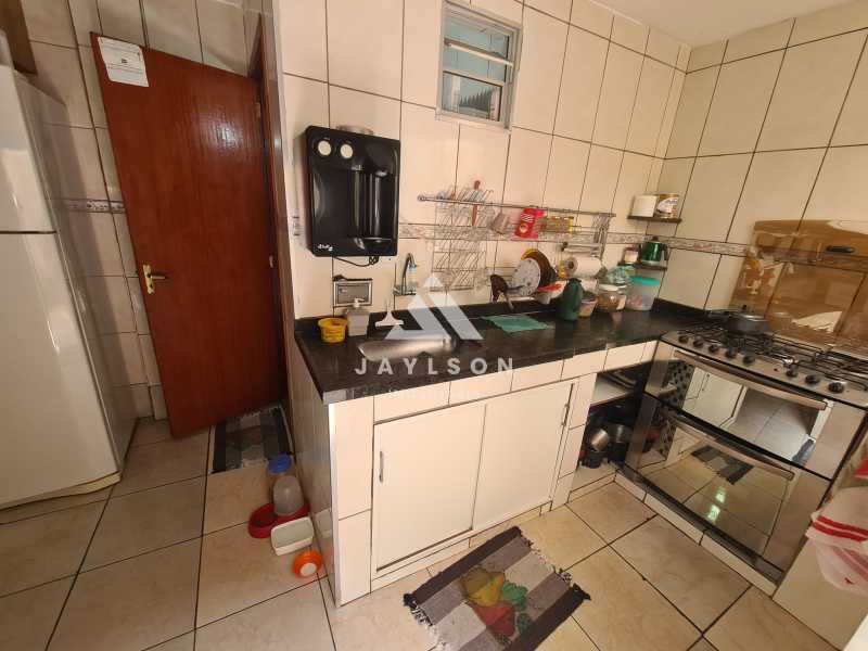 Apartamento à venda com 2 quartos, 80m² - Foto 24