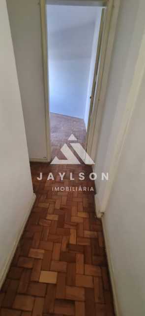 Apartamento à venda com 3 quartos, 85m² - Foto 17