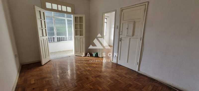 Apartamento à venda com 3 quartos, 85m² - Foto 18