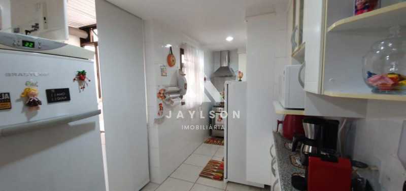 Apartamento à venda com 3 quartos, 89m² - Foto 27