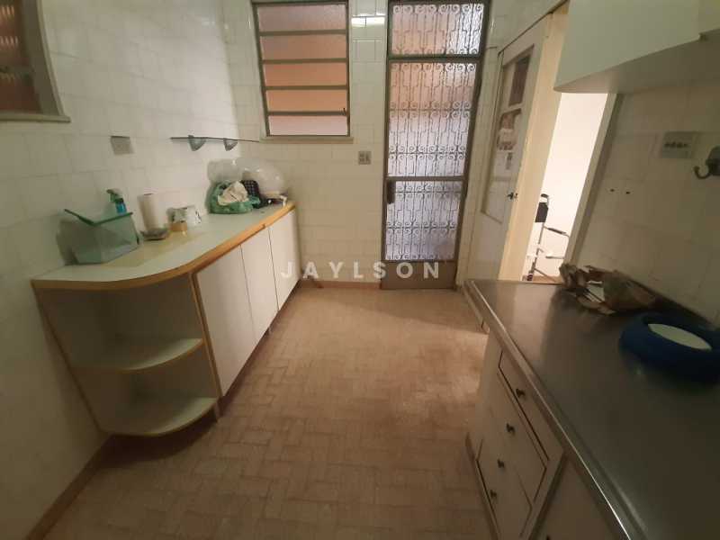 Casa de Vila à venda com 3 quartos, 70m² - Foto 14