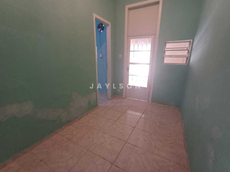 Apartamento à venda com 2 quartos, 67m² - Foto 1