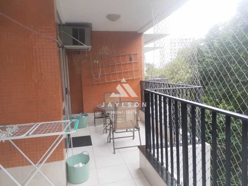 Apartamento à venda com 2 quartos, 86m² - Foto 24