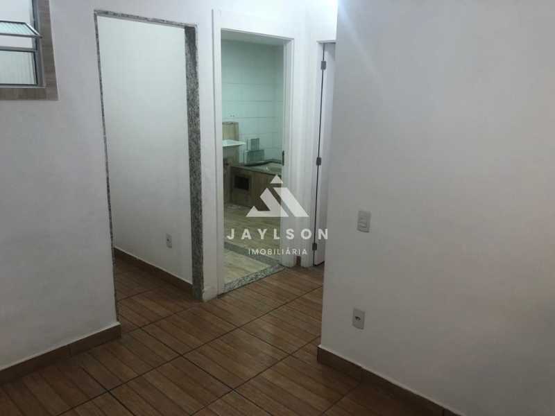 Apartamento à venda com 2 quartos, 48m² - Foto 4