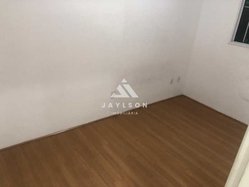 Apartamento à venda com 2 quartos, 48m² - Foto 3