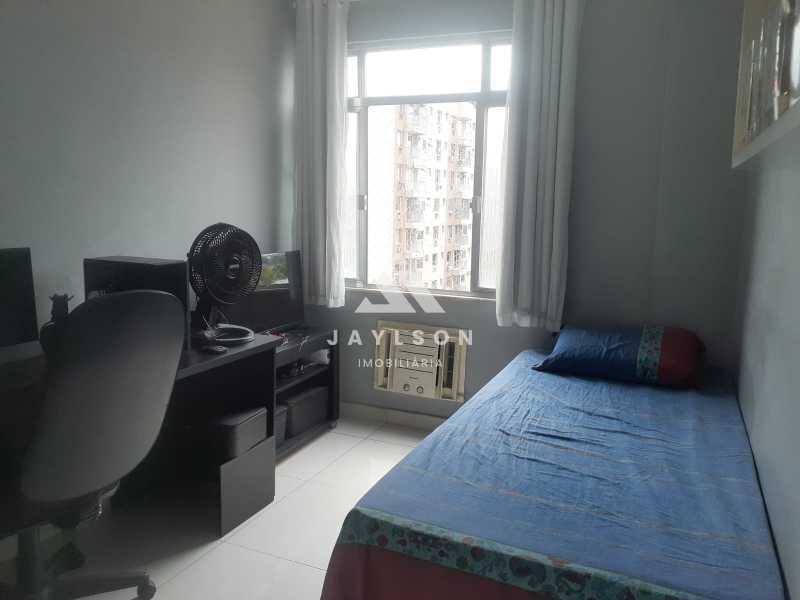 Apartamento à venda com 2 quartos, 66m² - Foto 9