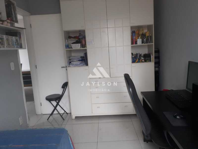 Apartamento à venda com 2 quartos, 66m² - Foto 29