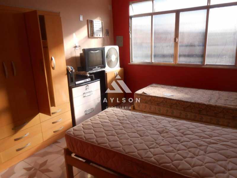 Apartamento à venda com 3 quartos, 196m² - Foto 13