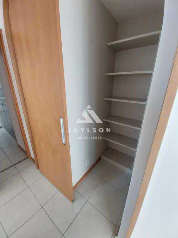 Apartamento à venda com 2 quartos, 62m² - Foto 7