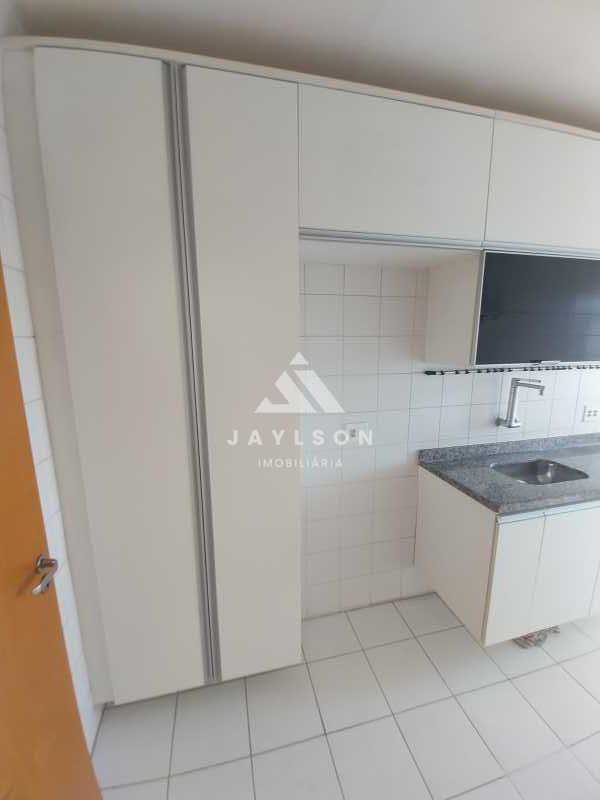 Apartamento à venda com 2 quartos, 62m² - Foto 20